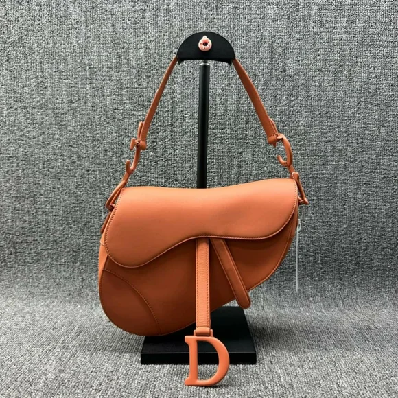 100% Authentic Dior Saddle Bag 1925-101524 - Picture 2 of 14